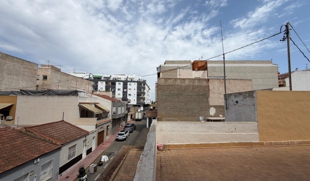 Brukt - Apartment -
Torrevieja - Centro