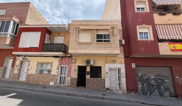 Brukt - Apartment -
Torrevieja - Centro