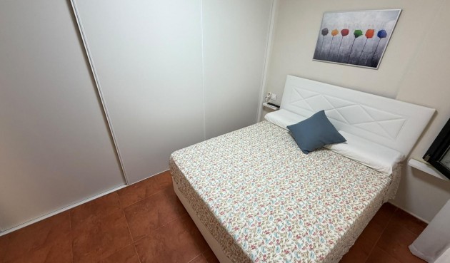 Brukt - Apartment -
Torrevieja - Torreblanca