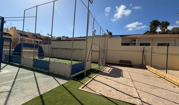 Brukt - Apartment -
Torrevieja - Torreblanca