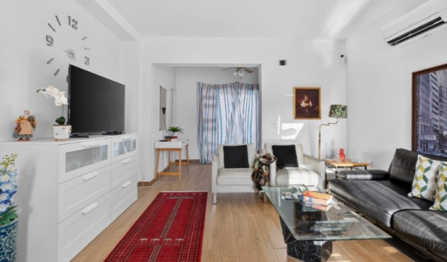 Brukt - Villa -
Torrevieja - Costa Blanca