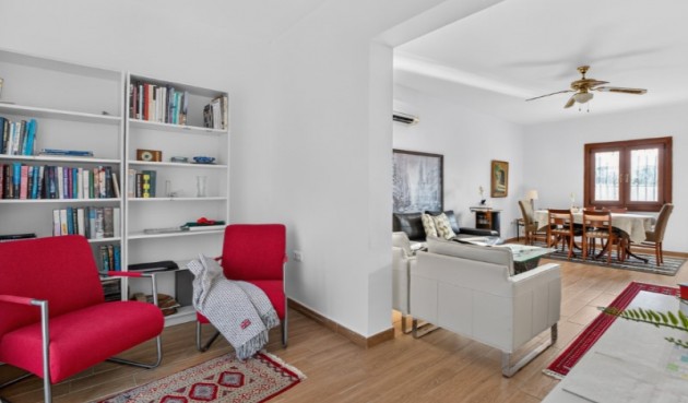 Brukt - Villa -
Torrevieja - Costa Blanca