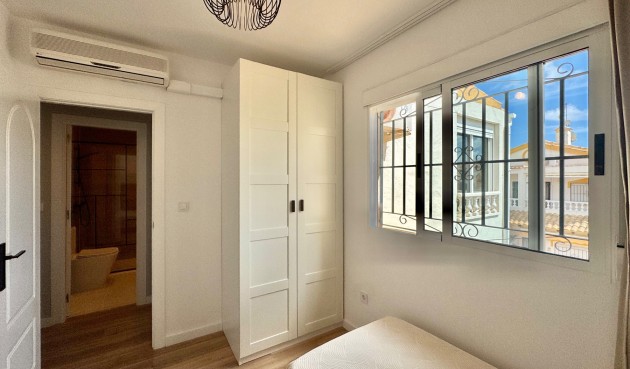 Brukt - Town House -
Orihuela Costa - Costa Blanca