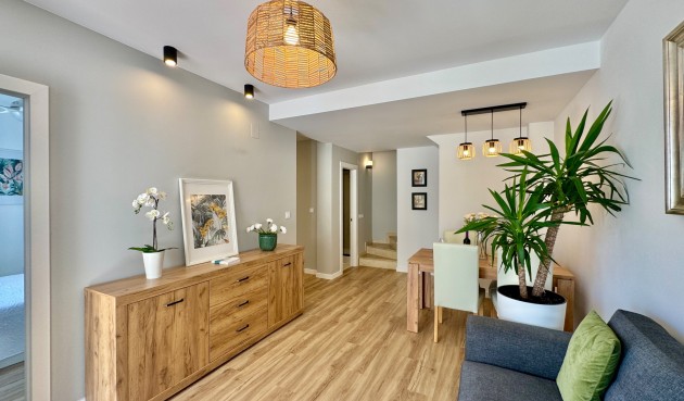 Brukt - Town House -
Orihuela Costa - Costa Blanca