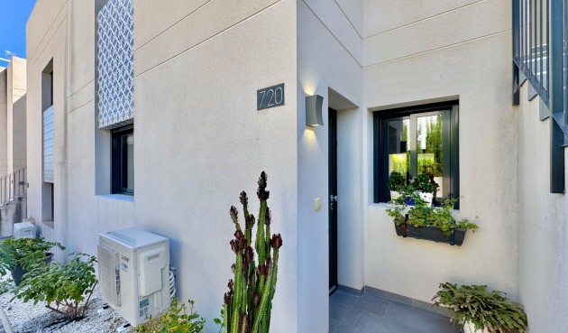 Brukt - Apartment -
Villamartin - Costa Blanca
