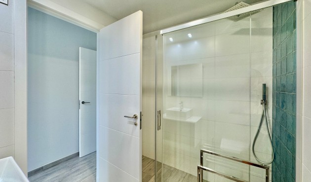 Brukt - Apartment -
Villamartin - Costa Blanca