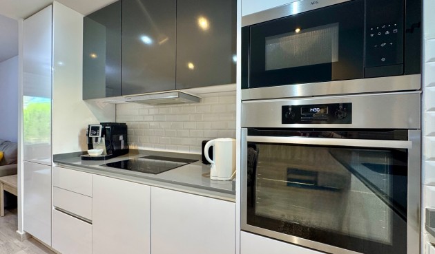Brukt - Apartment -
Villamartin - Costa Blanca