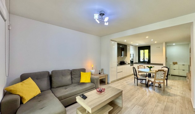 Brukt - Apartment -
Villamartin - Costa Blanca