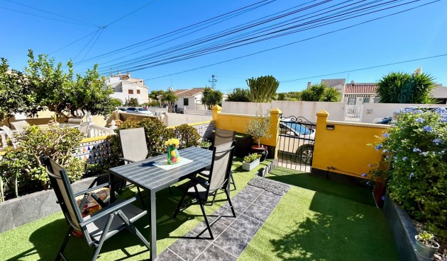 Brukt - Town House -
Torrevieja - Costa Blanca