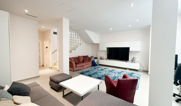 Brukt - Villa -
Torrevieja - Costa Blanca