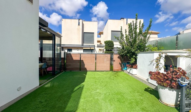 Brukt - Villa -
Torrevieja - Costa Blanca
