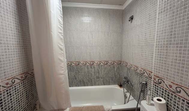Brukt - Apartment -
Orihuela - Inland
