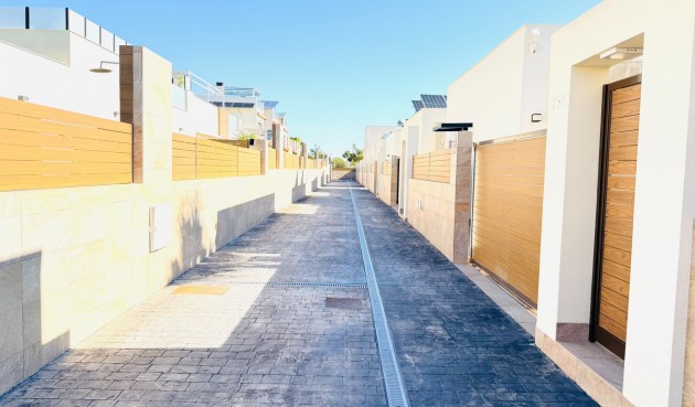 Brukt - Town House -
Los Montesinos - Costa Blanca