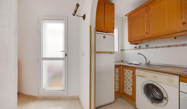 Brukt - Apartment -
Torrevieja - Estacion De Autobuses