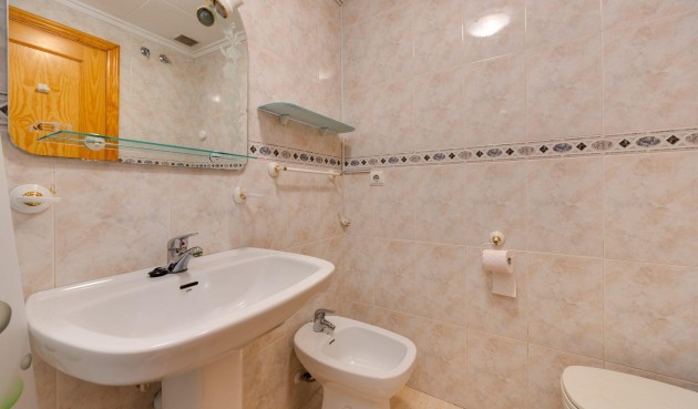 Brukt - Apartment -
Torrevieja - Estacion De Autobuses