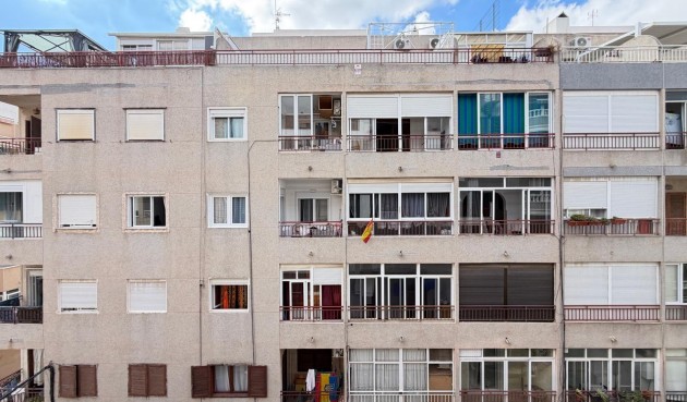 Brukt - Apartment -
Torrevieja - Estacion De Autobuses