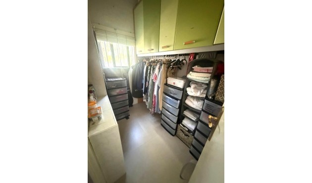 Resale - Bungalow -
Torrevieja - Torretas