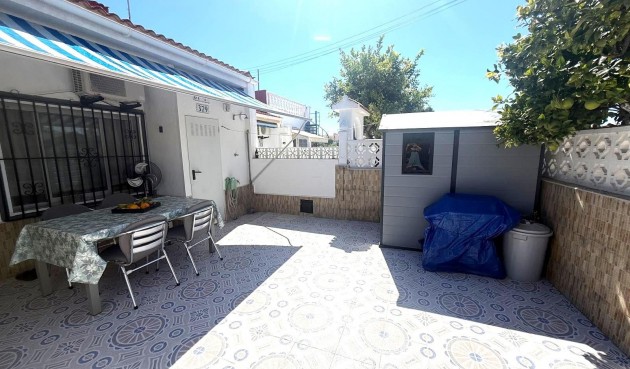 Resale - Bungalow -
Torrevieja - Torretas