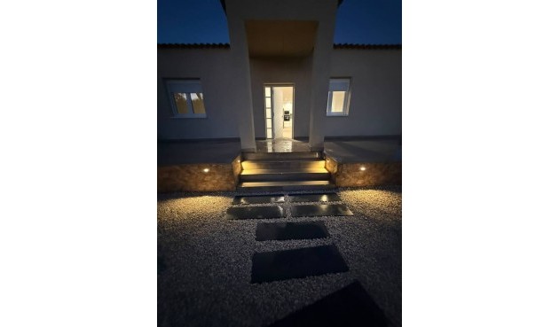 Brukt - Villa -
Catral - Costa Blanca