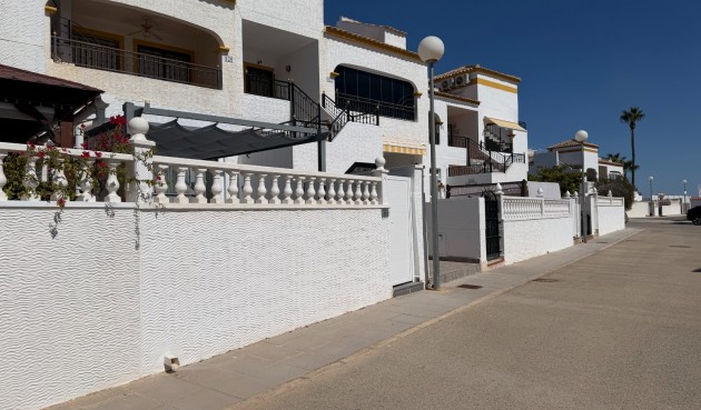 Brukt - Apartment -
Orihuela - Inland
