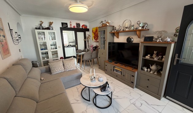 Brukt - Apartment -
Orihuela - Inland