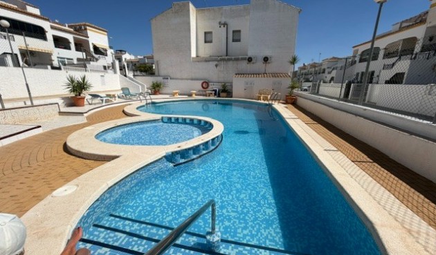 Brukt - Apartment -
Orihuela - Inland