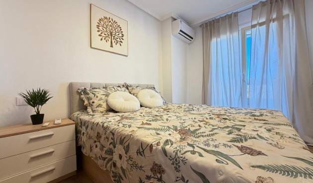 Brukt - Apartment -
Torrevieja - PARQUE DE LAS NACIONES