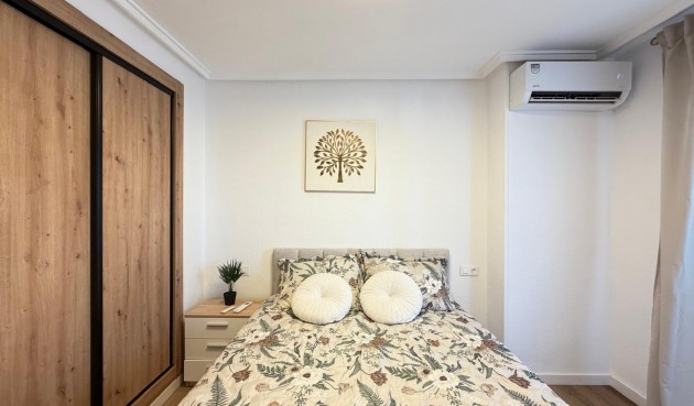 Brukt - Apartment -
Torrevieja - PARQUE DE LAS NACIONES