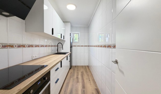 Brukt - Apartment -
Torrevieja - PARQUE DE LAS NACIONES