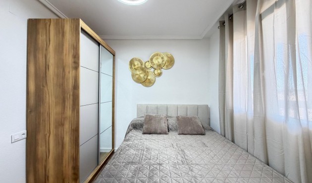 Brukt - Apartment -
Torrevieja - PARQUE DE LAS NACIONES