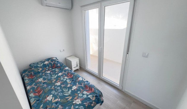 Reventa - Bungalow -
Orihuela Costa - La Regia