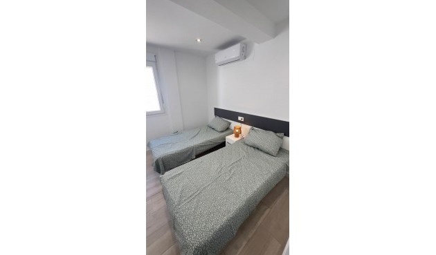 Reventa - Bungalow -
Orihuela Costa - La Regia