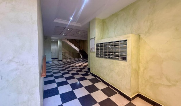 Brukt - Apartment -
Torrevieja - Centro