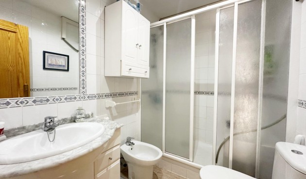 Brukt - Apartment -
Orihuela Costa - Campoamor