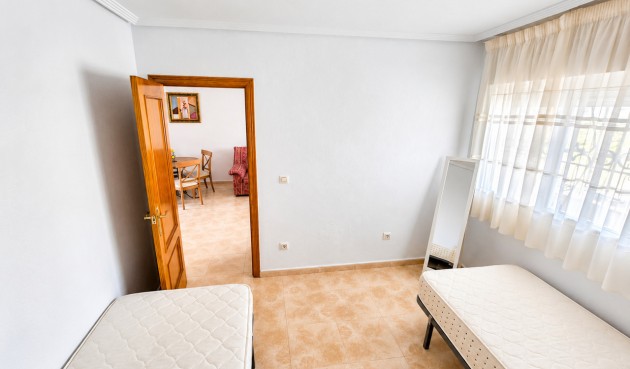 Brukt - Apartment -
Villamartin - Costa Blanca