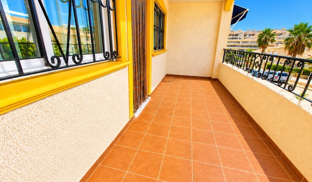 Brukt - Apartment -
Villamartin - Costa Blanca