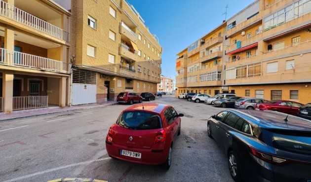 Brukt - Apartment -
La Mata - Costa Blanca
