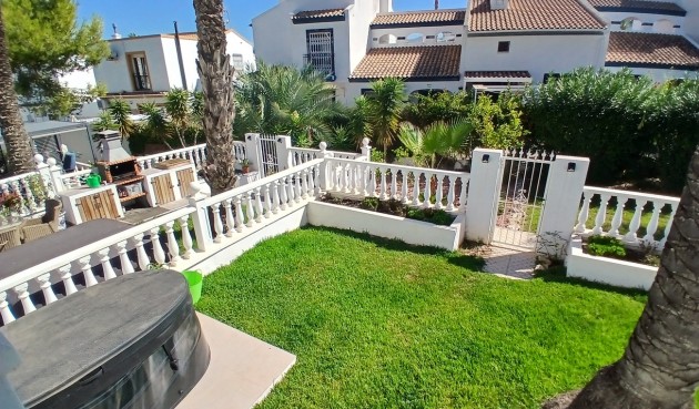 Brukt - Town House -
Villamartin - Costa Blanca