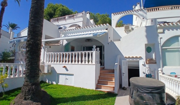 Brukt - Town House -
Villamartin - Costa Blanca