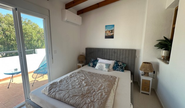 Brukt - Town House -
La Mata - Costa Blanca