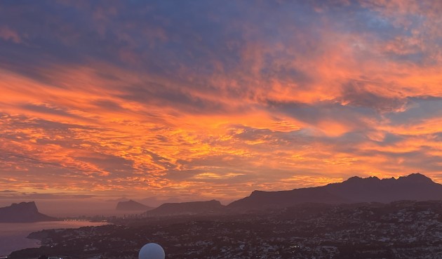 Brukt - Villa -
Cumbre del Sol - Costa Blanca
