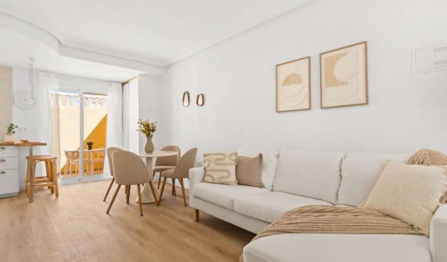 Brukt - Town House -
Orihuela Costa - Costa Blanca