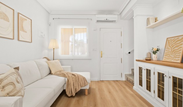 Brukt - Town House -
Orihuela Costa - Costa Blanca