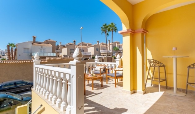 Brukt - Town House -
Orihuela Costa - Costa Blanca