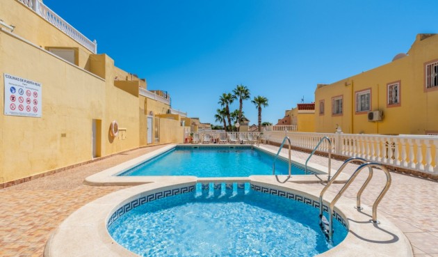 Brukt - Town House -
Orihuela Costa - Costa Blanca