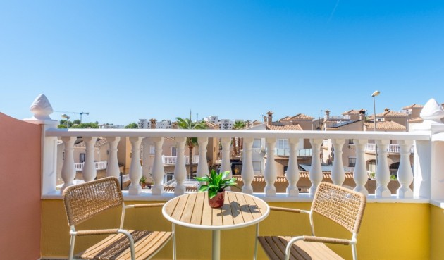 Brukt - Town House -
Orihuela Costa - Costa Blanca