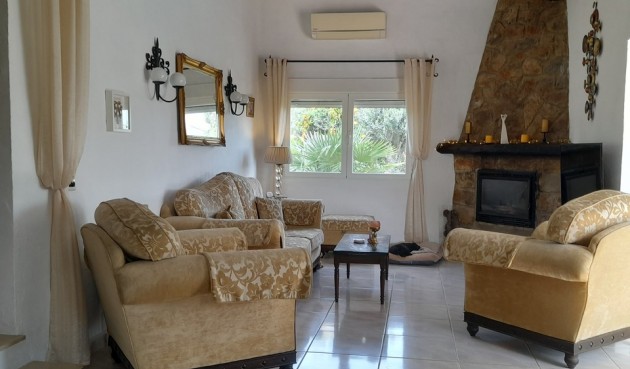Brukt - Villa -
Orba - Inland