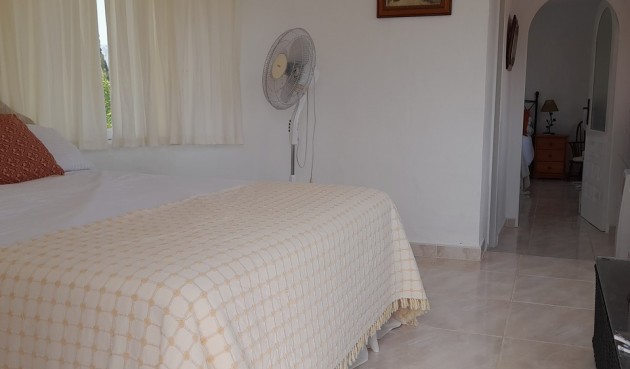 Brukt - Villa -
Orba - Inland