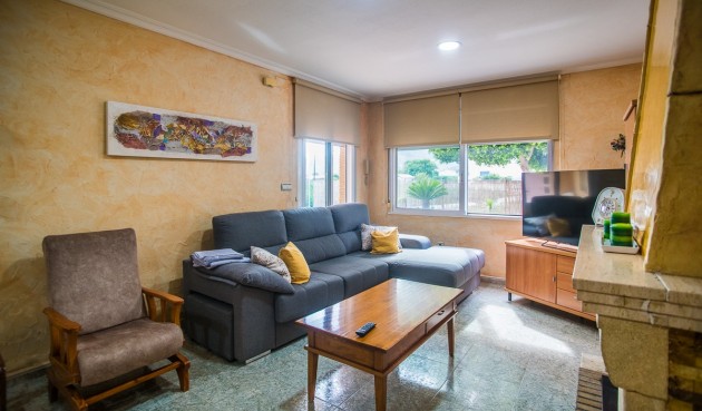 Brukt - Villa -
Orihuela - Inland