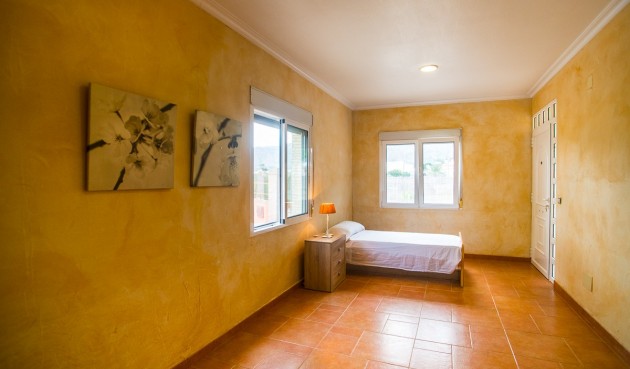 Brukt - Villa -
Orihuela - Inland
